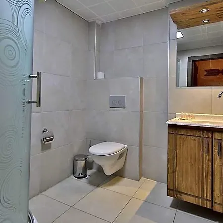 Hotel Cave Rooms&pool 3*