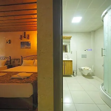 Hotel Cave Rooms&pool 3*